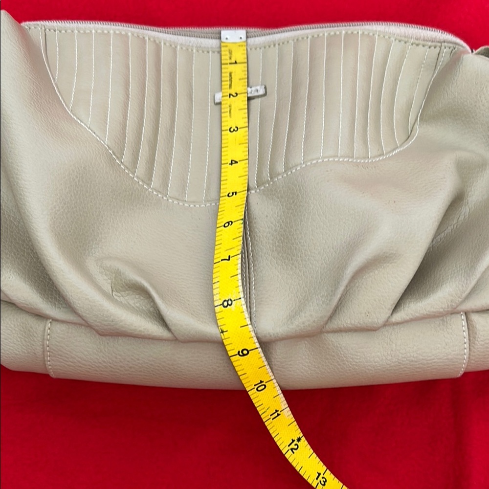 Elegant Cream Leather shoulder Purse